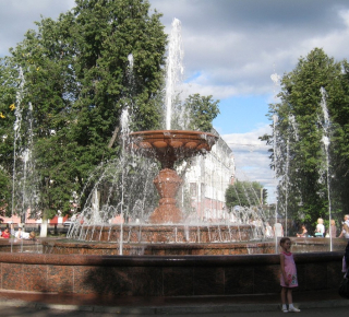 Театральная площадь